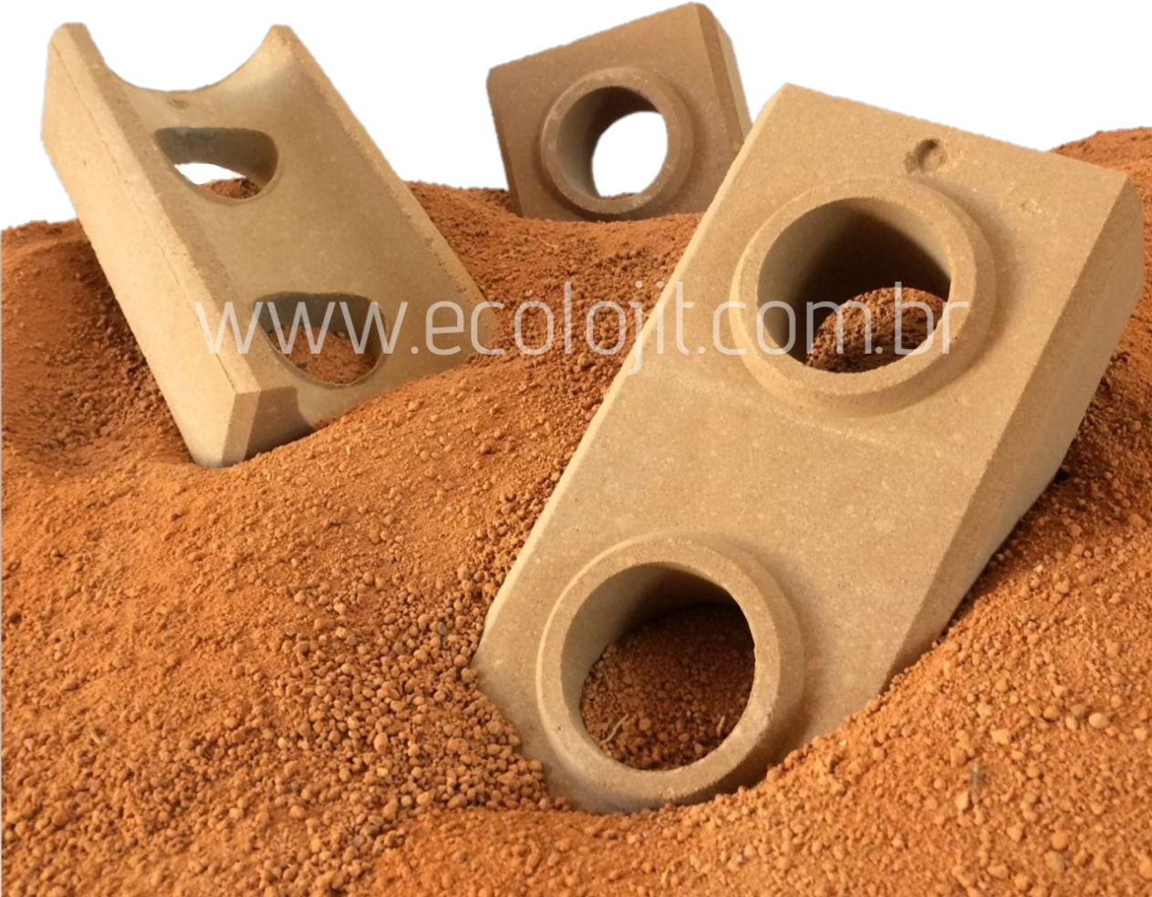 tijolo-02-tijolo-ecologico-solo-cimento.png
